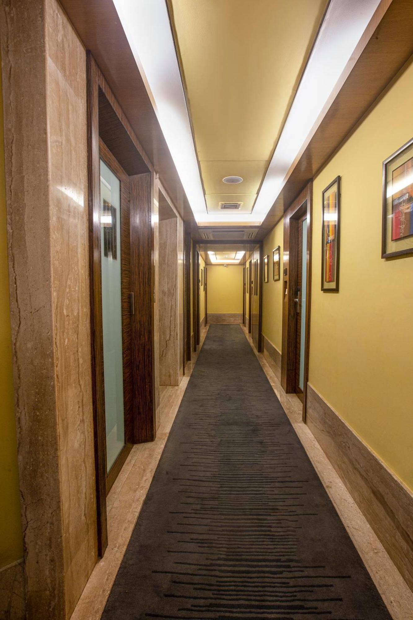 Hotel Bawa Continental 3*